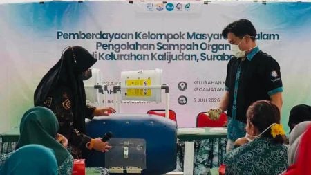 PPNS Edukasi Warga Kalijudan Kelola Sampah Organik, Dorong Pengurangan Sampah dari Rumah Tangga Foto BeritaJatim.com