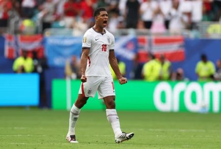Piala Dunia 2026: Bellingham Berselisih Pendapat dengan Tuchel Usai Inggris Singkirkan Norwegia Foto BeritaJatim.com