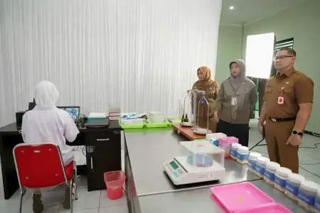 Jatim Siapkan 45 Siswa Hadapi Lomba Kompetensi Siswa Nasional 2026 Foto BeritaJatim.com