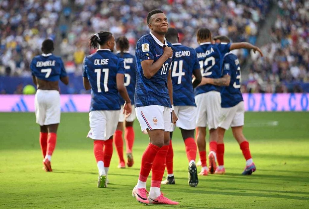 Piala Dunia 2026: Mbappe dan Messi Sama-sama Cetak 6 Gol, Siapa Terdepan Raih Golden Boot? Foto BeritaJatim.com