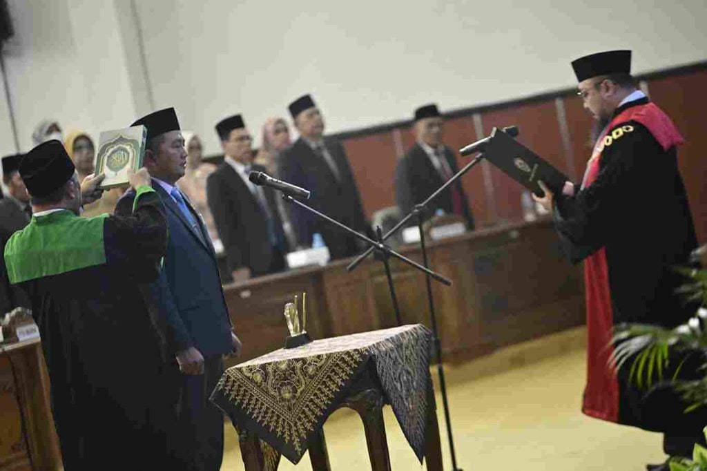 Agus Prayitno Resmi Dilantik Jadi Wakil Ketua DPRD Madiun, Formasi Pimpinan Kembali Lengkap Foto BeritaJatim.com