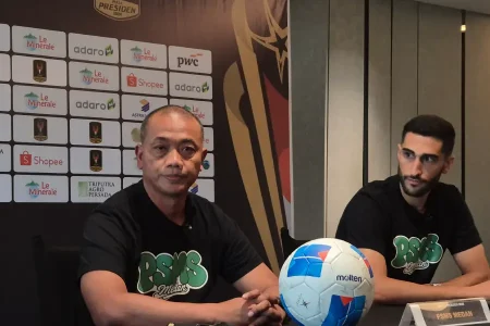 PSMS Medan Siapkan Rotasi Pemain Hadapi Persebaya di Piala Presiden 2026 Foto BeritaJatim.com