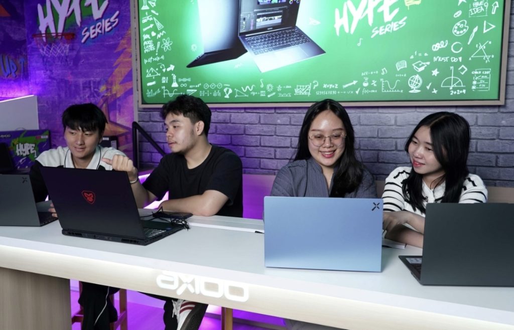 Tahun Ajaran Baru, Axioo Tawarkan Lini Laptop Berdaya Tahan Tinggi dan Perlindungan Komprehensif Foto BeritaJatim.com