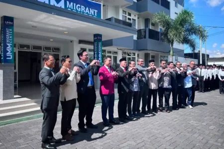 Sasar Target Prabowo, Wamen Migran RI Resmikan Migran Center di UMM Malang Foto BeritaJatim.com