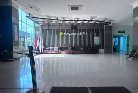 Viral di TikTok Farmasi Rawat Inap RSI Unisma Resign Berjamaah, Begini Penjelasan Manajemen RSI Unisma Foto BeritaJatim.com
