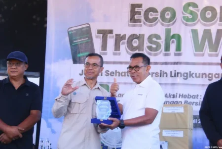 Mahasiswa UM Luncurkan EcoSort di Kota Batu, Platform Digital Kelola Sampah Berbasis Data Foto BeritaJatim.com