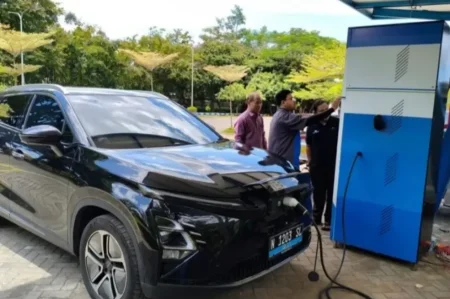 UM Hadirkan EV Charger 11 kW, Perkuat Ekosistem Kendaraan Listrik dan Energi Hijau Foto BeritaJatim.com
