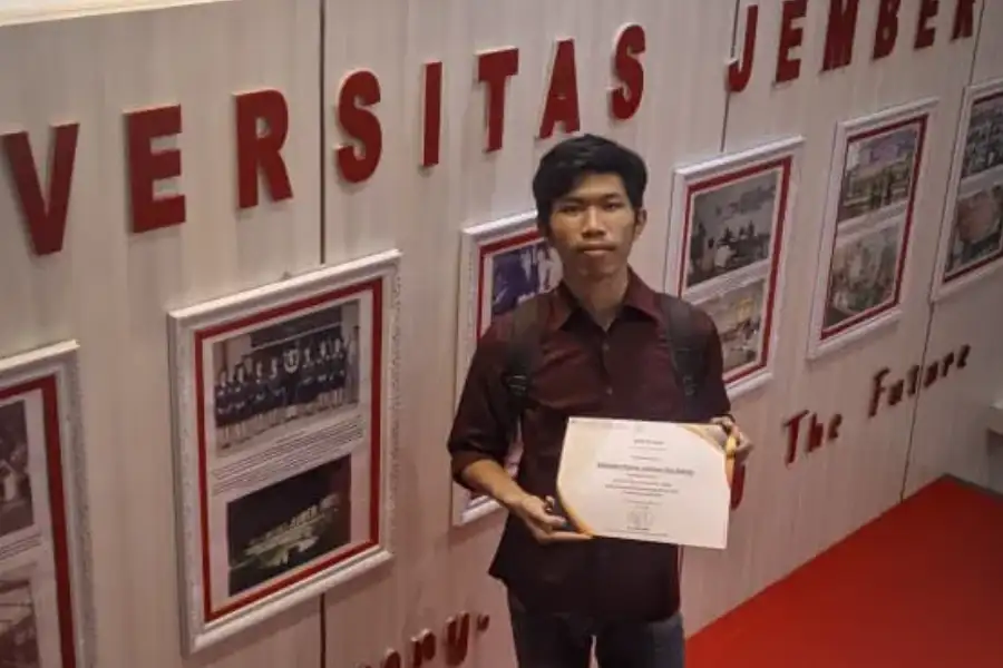 Mahasiswa FKIP Universitas Jember Juarai Lomba Poster Nasional Foto BeritaJatim.com
