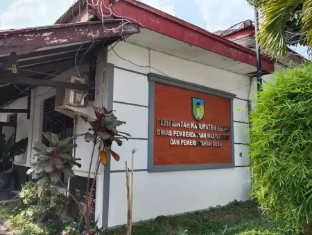 Rekrutmen Perangkat Desa Kabupaten Kediri Belum Dibuka, Pemkab Masih Tunggu Permen Foto BeritaJatim.com