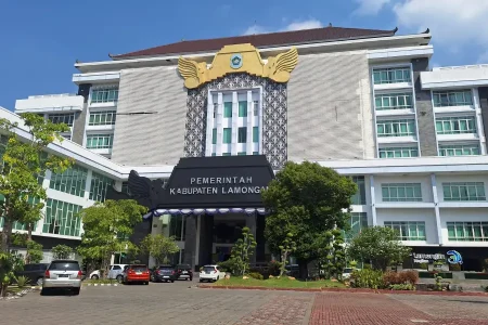 KPK Usut Dugaan Korupsi Gedung Pemkab Lamongan, Eks Wabup: Posisi Saya Seperti Ban Serep Foto BeritaJatim.com