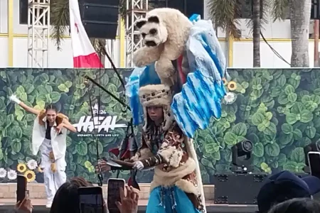 Sekjen Kementerian Kebudayaan Sebut Jember Fashion Carnaval Panggung Peradaban Foto BeritaJatim.com