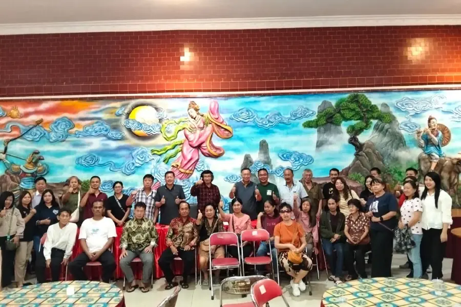 Umat Klenteng Kwan Sing Bio Tuban Berdamai, Perayaan HUT Kongco Digelar dengan Satu Panitia Foto BeritaJatim.com