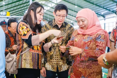 Khofifah Resmikan PT Sunrise Masami Internasional di Banyuwangi Foto BeritaJatim.com