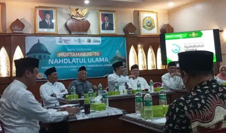 M. Nuh Sebut Muktamar ke-35 di Tambakberas Jombang Jadi ‘Reuni Akbar Imajiner’ 100 Tahun NU Foto BeritaJatim.com