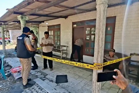 Pria di Madiun Ditemukan Meninggal Duduk di Teras Rumah, Polisi Pastikan Bukan Korban Kejahatan Foto BeritaJatim.com