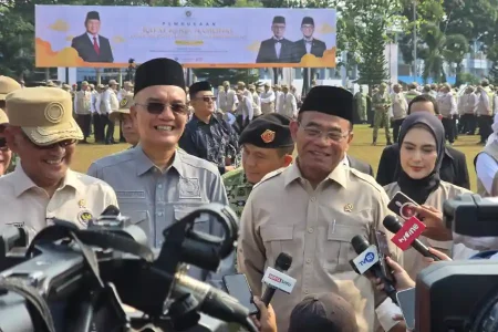 Hadiri Rakernas Kemenhaj, Muhadjir Effendy Apresiasi Transisi Sukses Haji 2026 Foto BeritaJatim.com