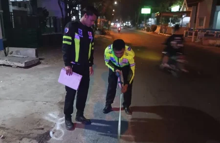 Kecelakaan Beruntun di Jombang, Istri Pengendara Megapro Tewas di Kolong Truk Foto BeritaJatim.com