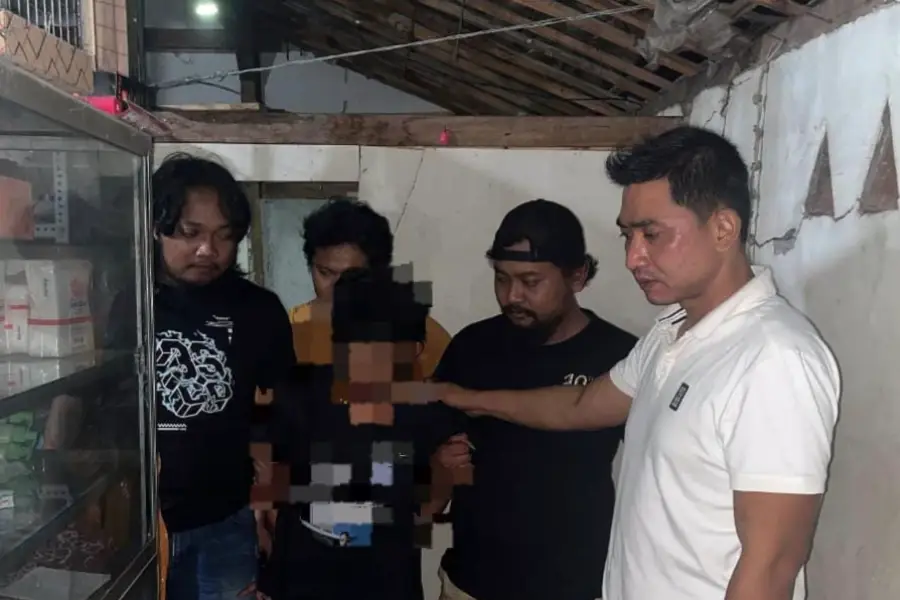 Residivis Pembobol Toko dan Agen Brilink di Ngawi Ditangkap Usai Kabur hingga Kalimantan Foto BeritaJatim.com