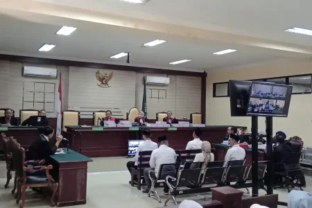 Mantan Wakil Ketua DPRD Jember Dituntut 6,5 Tahun Penjara dalam Kasus Korupsi Makan Minum Sosialisasi Perda Foto BeritaJatim.com