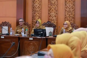 Perilaku Hidup Bersih Ratusan Ribu KK Sidoarjo Diverifikasi Foto BeritaJatim.com