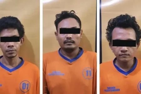 Panjat Tiang Listrik Demi Kuras Toko Sparepart, Tiga Maling Lokal Surabaya Akhirnya Ditangkap Foto BeritaJatim.com