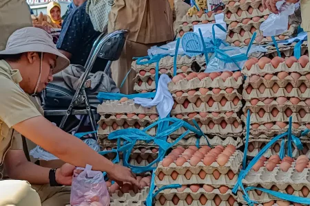 Harga Bahan Pokok di Lumajang Turun saat MBG Libur, DKPP Sebut Stok Melimpah Foto BeritaJatim.com