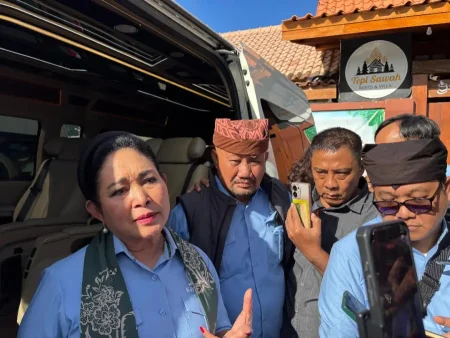 Komisi IV DPR RI Adakan Reses di Banyuwangi, Serap Aspirasi Masyarakat Terkait Keberadaan Tambang Foto BeritaJatim.com