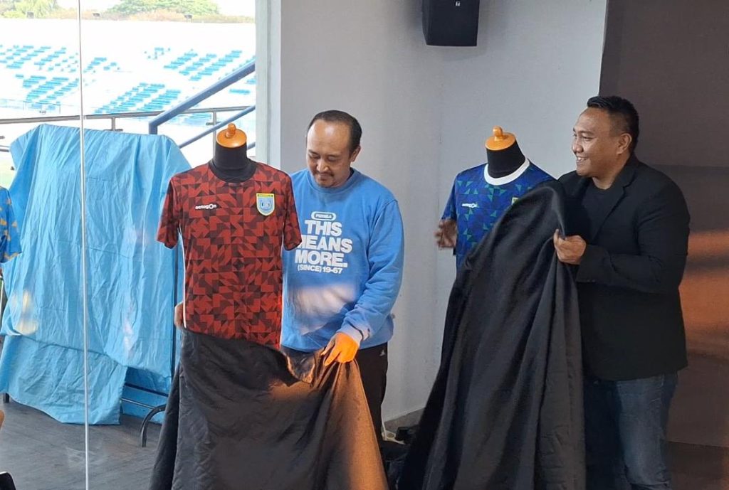 Persela Gandeng Octagon untuk Championship 2026/2027, Wujudkan Kemandirian Klub Lewat Bisnis Apparel Foto BeritaJatim.com