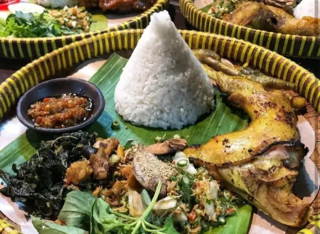 Mengenal Sego Wiwit, Kuliner Sakral Yogyakarta yang Berawal dari Tradisi Panen Petani Jawa Foto BeritaJatim.com