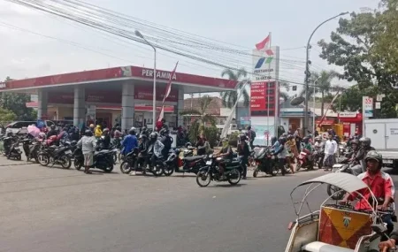 Pertamina Jamin Pasokan BBM di Bondowoso Segera Normal Foto BeritaJatim.com