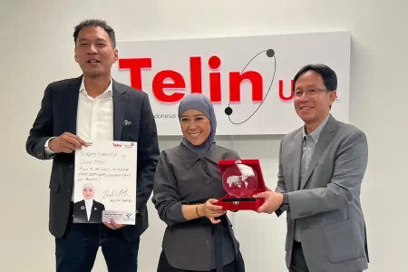 Menkomdigi Tinjau Telin di Los Angeles, Dorong Konektivitas Indonesia ke Ekosistem Digital Global Foto BeritaJatim.com