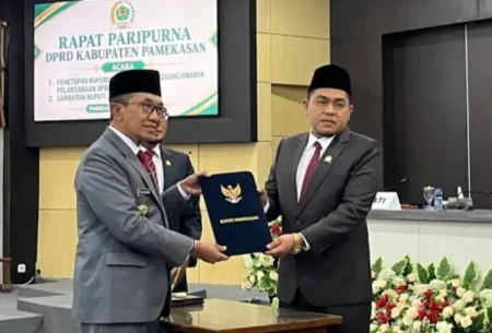 APBD 2025 Disahkan, Bupati Pamekasan: Pendapatan Daerah Masih Perlu Dioptimalkan Foto BeritaJatim.com