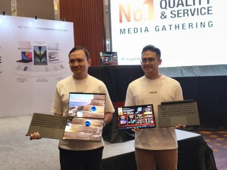 Tampilkan Laptop AI Berstandar Militer, ASUS Tegaskan Komitmen Layanan di Surabaya Foto BeritaJatim.com