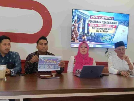 Empat Tahun Berjuang, Keluarga Hj. Aisyah Menang Sengketa Tanah Ponpes Al Masykuriyah Foto BeritaJatim.com