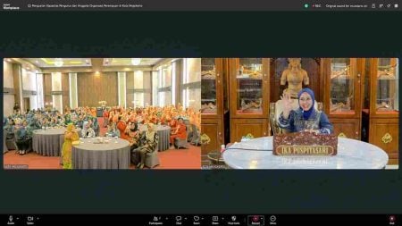 Ning Ita Dorong Organisasi Perempuan Mojokerto Lebih Aktif dalam Pembangunan Daerah Foto BeritaJatim.com