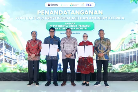 Tekan Impor Kimia, Pabrik Soda Ash 600 Ribu Ton Dibangun di Gresik Foto BeritaJatim.com