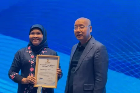 Lewat Biotilik, Daru Setyorini Raih Global Water Science Education Award di China Foto BeritaJatim.com