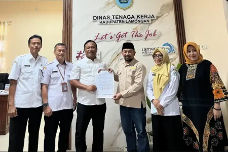 Dorong Wirausaha Baru, Disnaker Lamongan Gandeng KADIN Fasilitasi NIB bagi Lulusan BLK Foto BeritaJatim.com