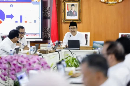 Jelang Akhir Tahun, Gus Ipul Beri 3 Arahan Tegas Ini Foto BeritaJatim.com