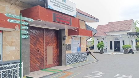 Dapat Pembebasan Bersyarat, Mantan Bupati Tulungagung Syahri Mulyo Keluar Lapas Besok Foto BeritaJatim.com
