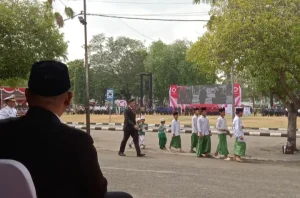 Santunan Anak Yatim hingga Tari Kolosal Meriahkan Sumpah Pemuda 2026 di Pamekasan Foto BeritaJatim.com