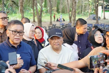 Mangrove, Sampah, dan Hasil Laut Jadi Sumber Penghasilan Warga Teluk Asmara Malang Foto BeritaJatim.com