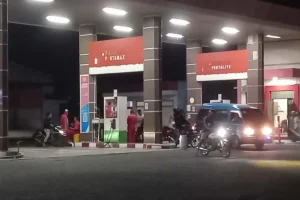 SPBU Milik Pemkab Sumenep Batasi Pembelian BBM Bersubsidi Foto BeritaJatim.com