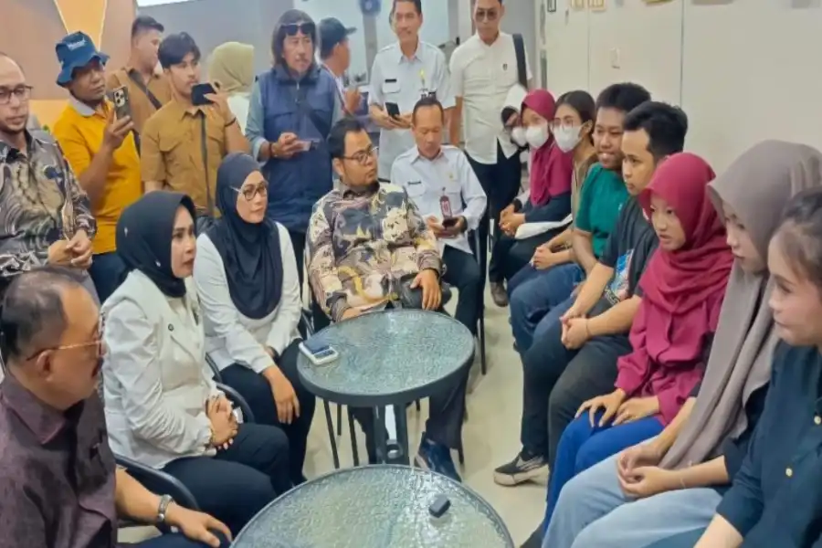 Wabup Sidoarjo dan Wawali Surabaya Diusir Oleh Pemilik 116° Resto