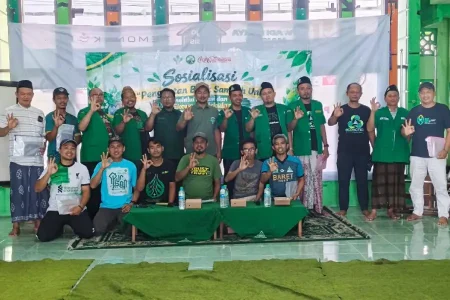 Ansor Paciran Lamongan Bidik Kemandirian Organisasi Lewat Pengelolaan Sampah Foto BeritaJatim.com