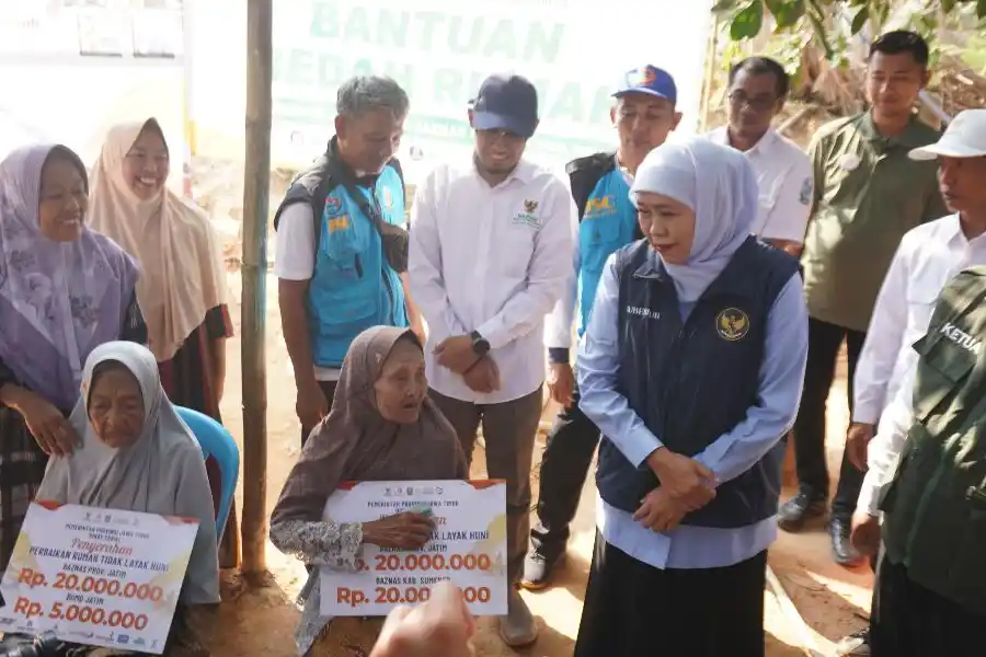 Hari Jadi ke-81 Jawa Timur, Gubernur Sapa Bansos dan Baksos di Sumenep