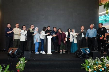 Kemenekraf Luncurkan ‘Creative by Indonesia’, Dorong Produk Lokal Tembus Pasar Global Foto BeritaJatim.com