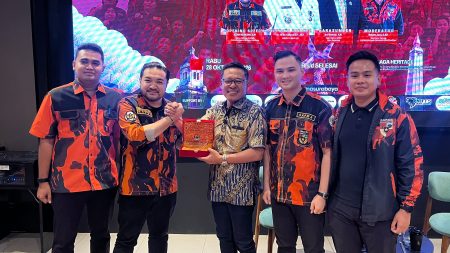 Kopi Cangkruk 2026, SAPMA PP Surabaya Dorong Pemuda Berani Berdialog dan Berpikir Kritis Foto BeritaJatim.com