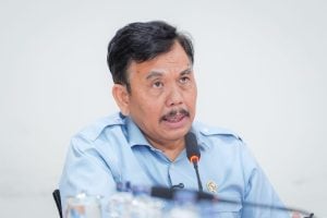 Pemerintah Hormati Aksi Greenpeace di Bundaran HI, Janji Tangani Krisis Iklim Foto BeritaJatim.com
