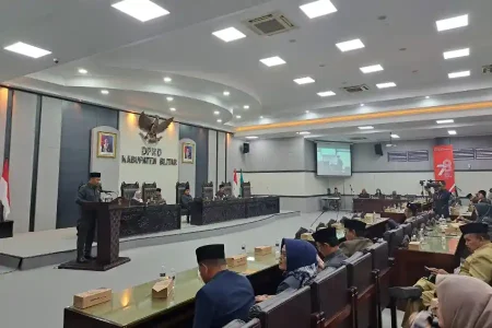Wacana Hibah Rp2,3 M ke Kampung Religi Gus Iqdam, DPRD Blitar: Silakan, Tapi… Foto BeritaJatim.com